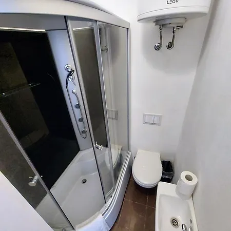 Privat bolig R24, Rose House *