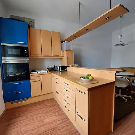 Privat bolig R24, Rose House Ljubljana