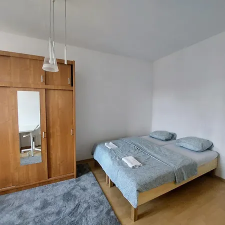 R24, Rose House Ljubljana